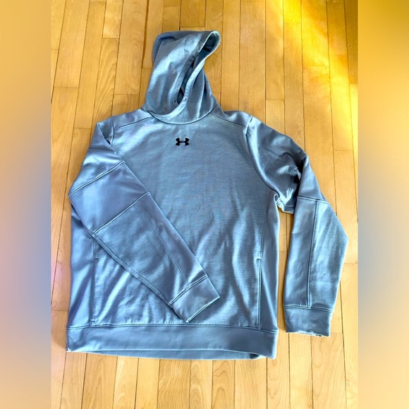 UA Men’s Hoodie - Picture 3 of 6